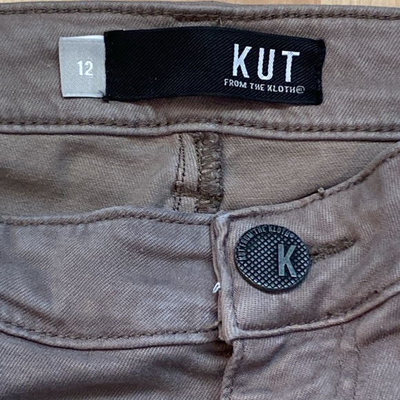 KUT FROM THE CLOTH, Amy Crop Straight Leg” pants, Color: Gray, Size: 12, frayed - Picture 6 of 11